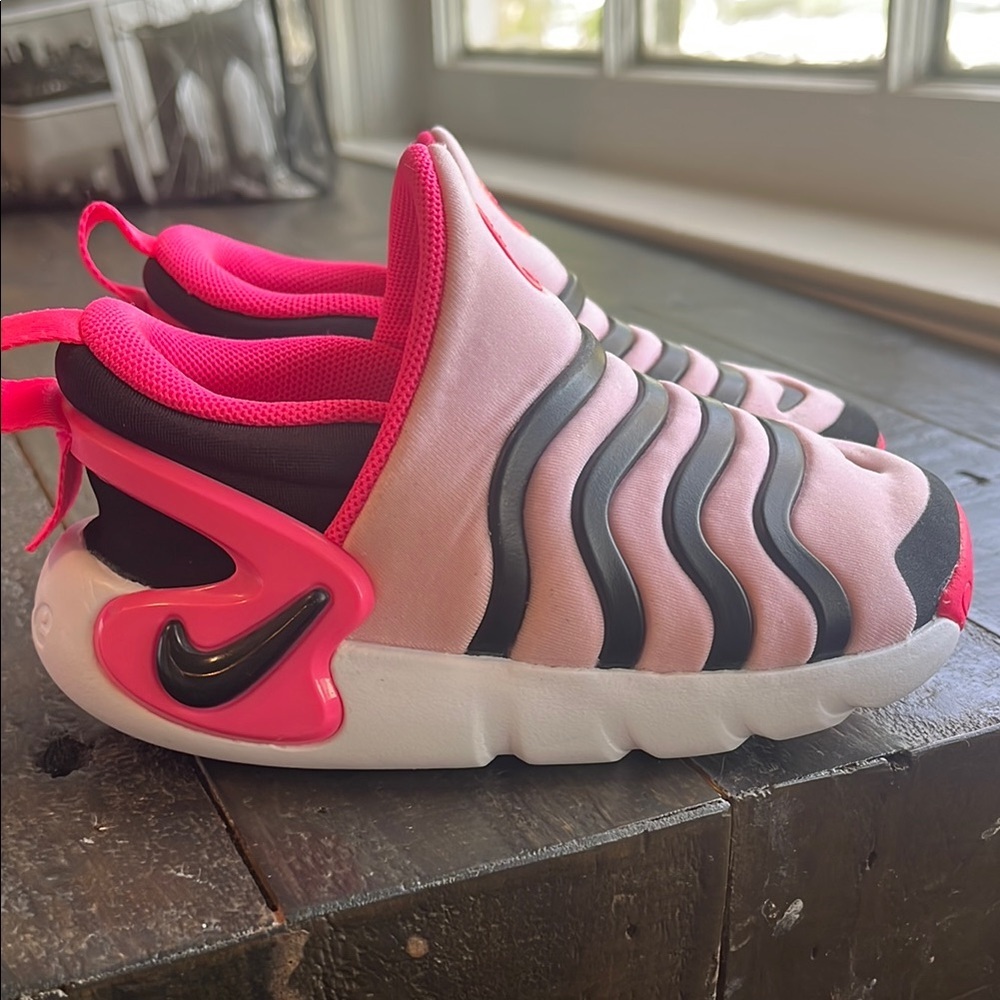 Nike Kids' Pink and Purple Slip-On Shoes - Picture 12 of 14